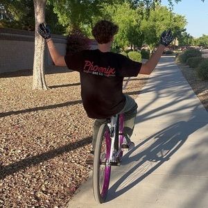 Meet your Posher, Aiden